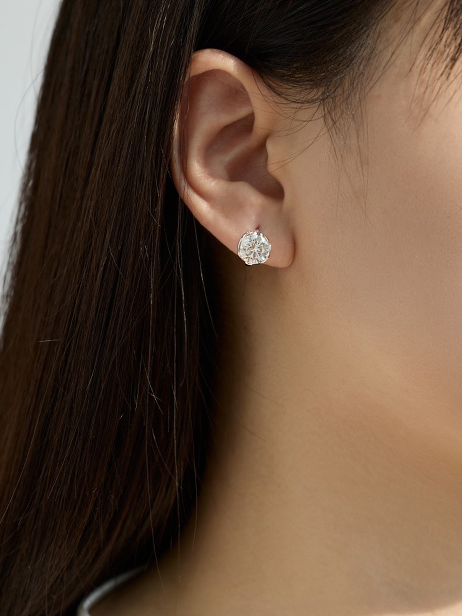 18K Gold Plated Silver Round Moissanite Huggie Earrings